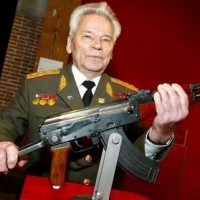 ミハイル・カラシニコフとソ連/カラシニコフ自伝 世界一有名な銃を創った男